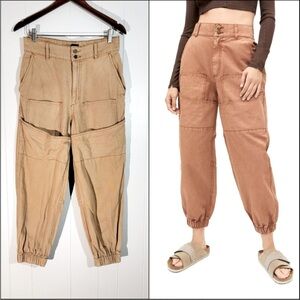 EUC BDG beige baggy skater jogger pants medium